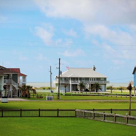 Bright Crystal Beach House, Walk To Coast! Villa Bolivar Peninsula Exterior photo